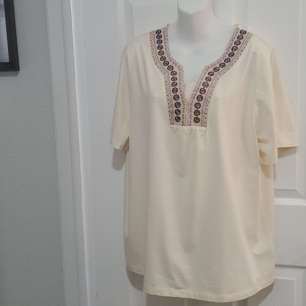 NWT LIZ & ME SHORT SLEEVE TOP 16W
